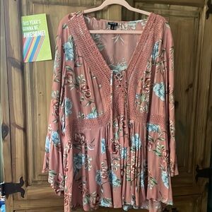 NWOT -NEVER WORN- Torrid Pink Boho-style Blouse with 3/4 Sleeves